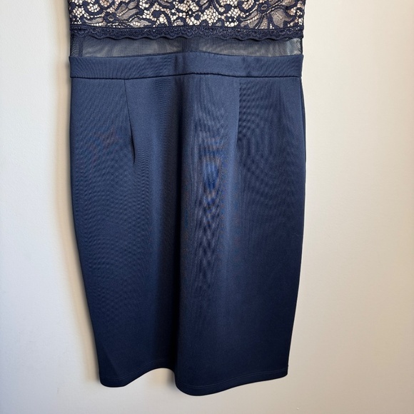 Enfocus Studio Women's Sleeveless Dress Blue 6 Knee Length Lace Bodice Formal - Picture 3 of 14